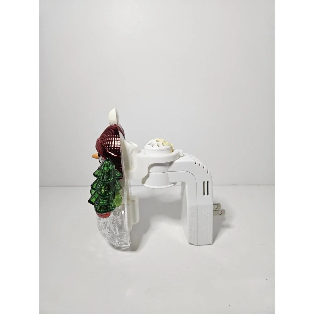 Bath & Body Works Snowman Projector Light Up Wallflowers Fragrance Plug